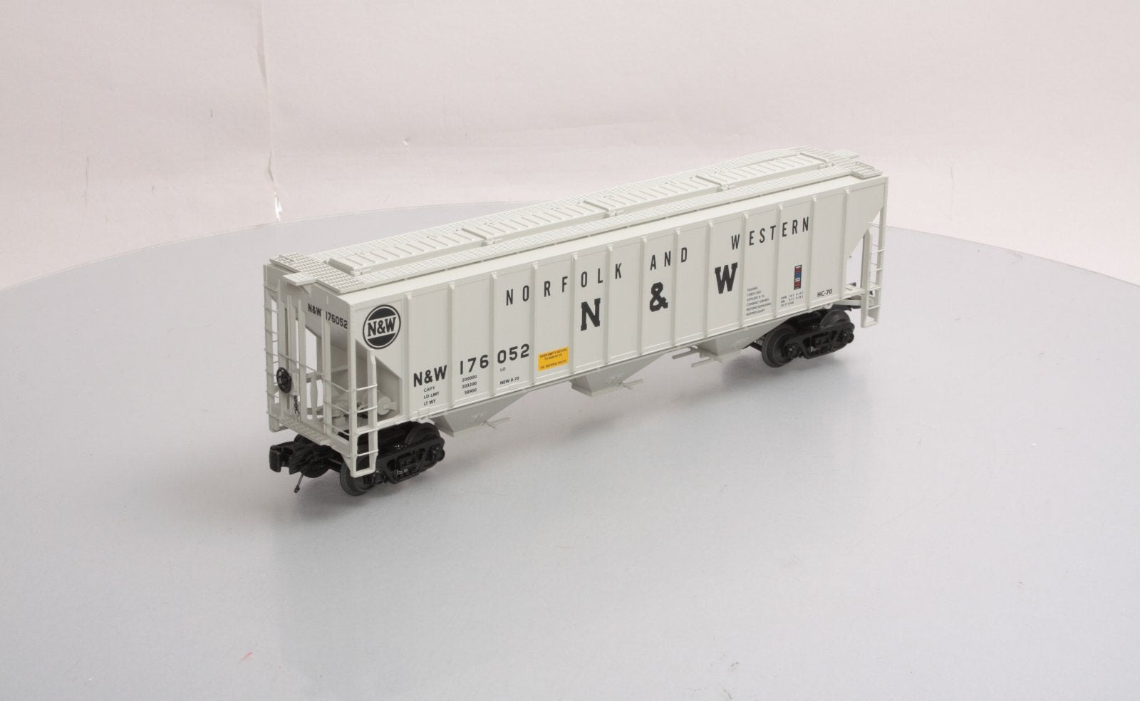 MTH 20-97255 Norfolk & Western Ps-2CD High-Sided Hopper Car
