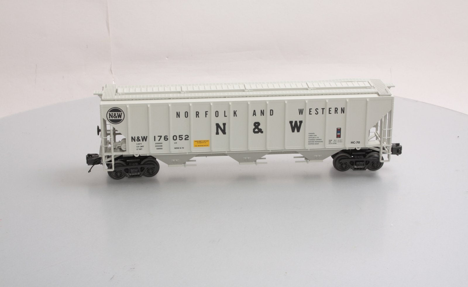 MTH 20-97255 Norfolk & Western Ps-2CD High-Sided Hopper Car