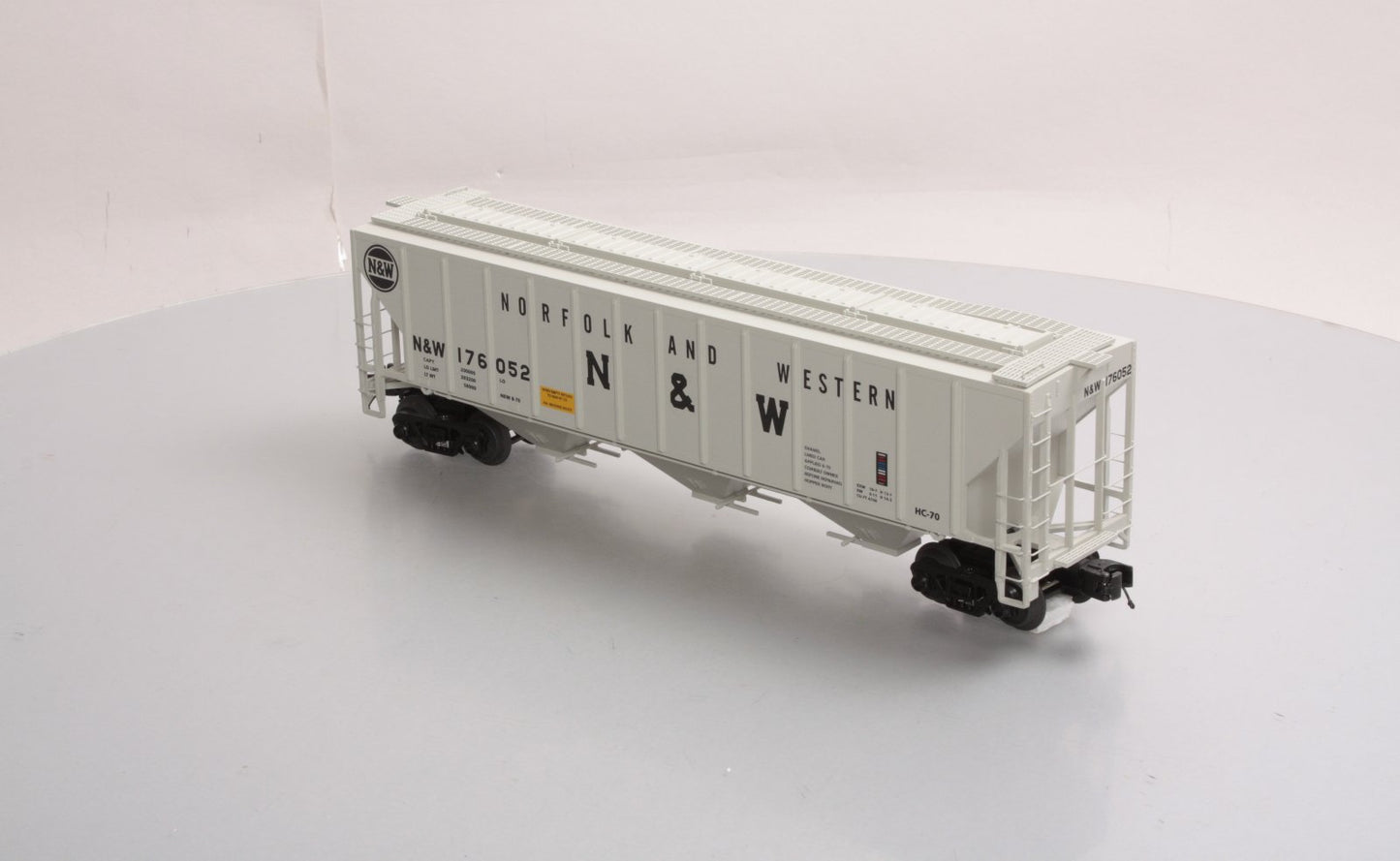 MTH 20-97255 Norfolk & Western Ps-2CD High-Sided Hopper Car
