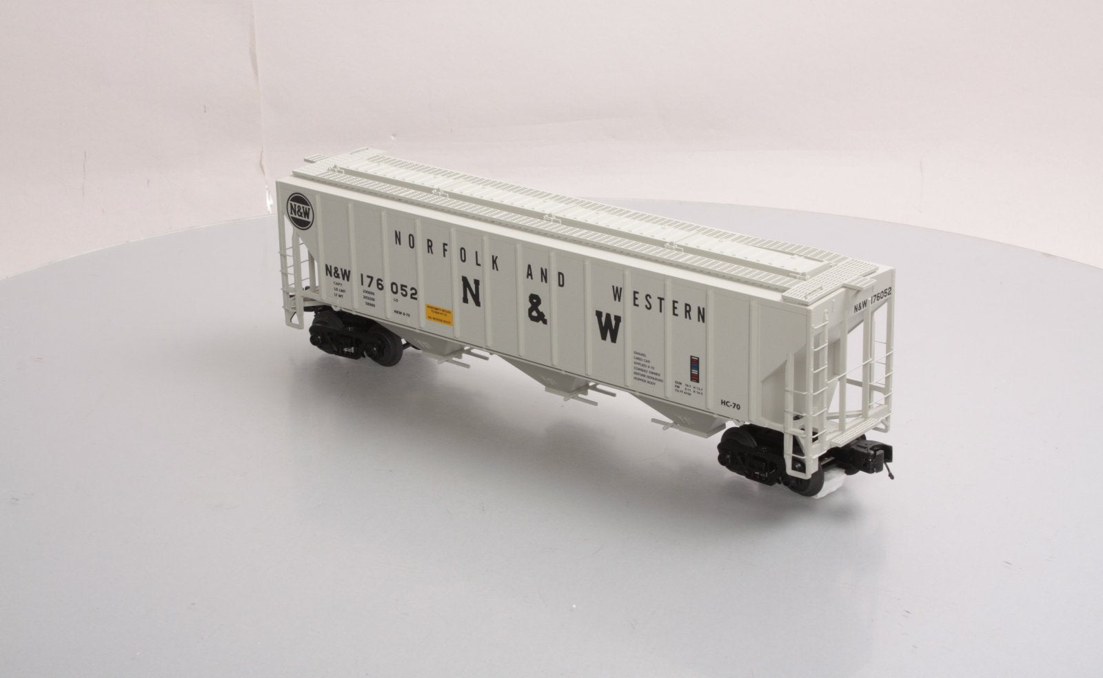 MTH 20-97255 Norfolk & Western Ps-2CD High-Sided Hopper Car