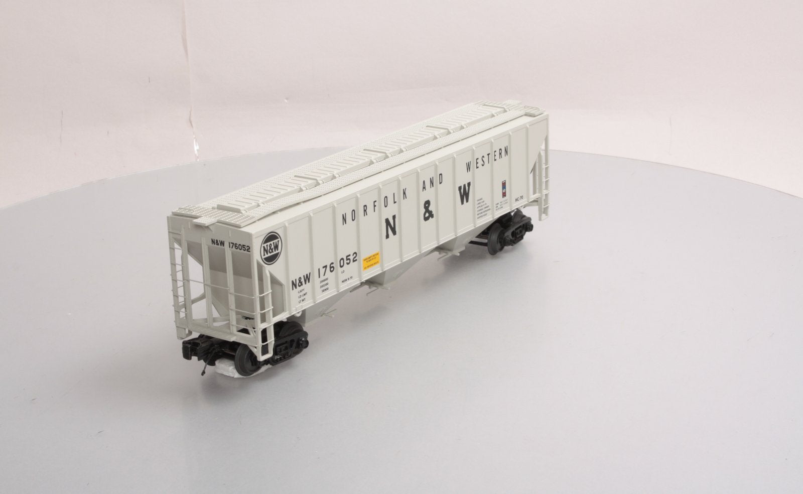 MTH 20-97255 Norfolk & Western Ps-2CD High-Sided Hopper Car