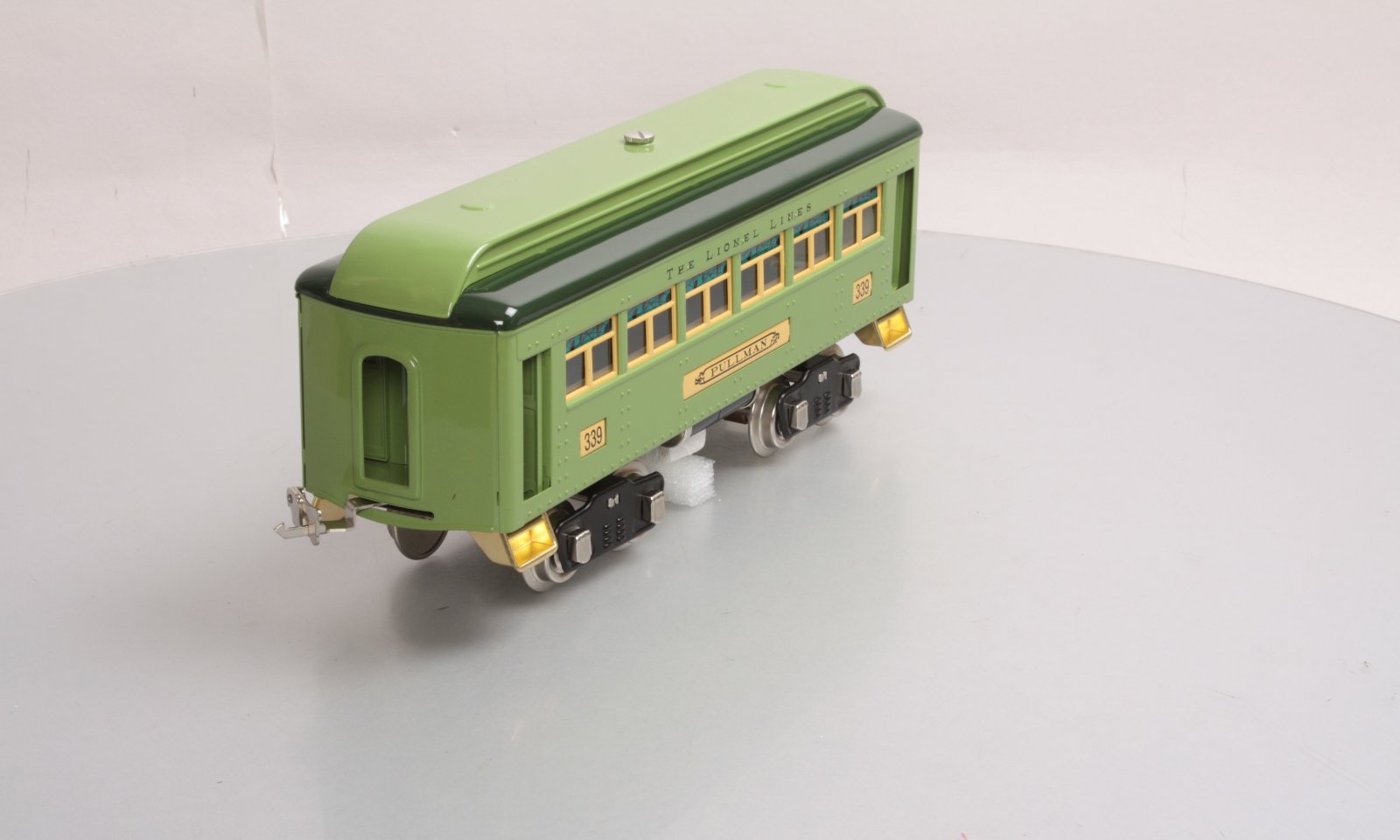 MTH 11-40002 Std. Gauge Green Lionel Lines Pullman Passenger Car #339