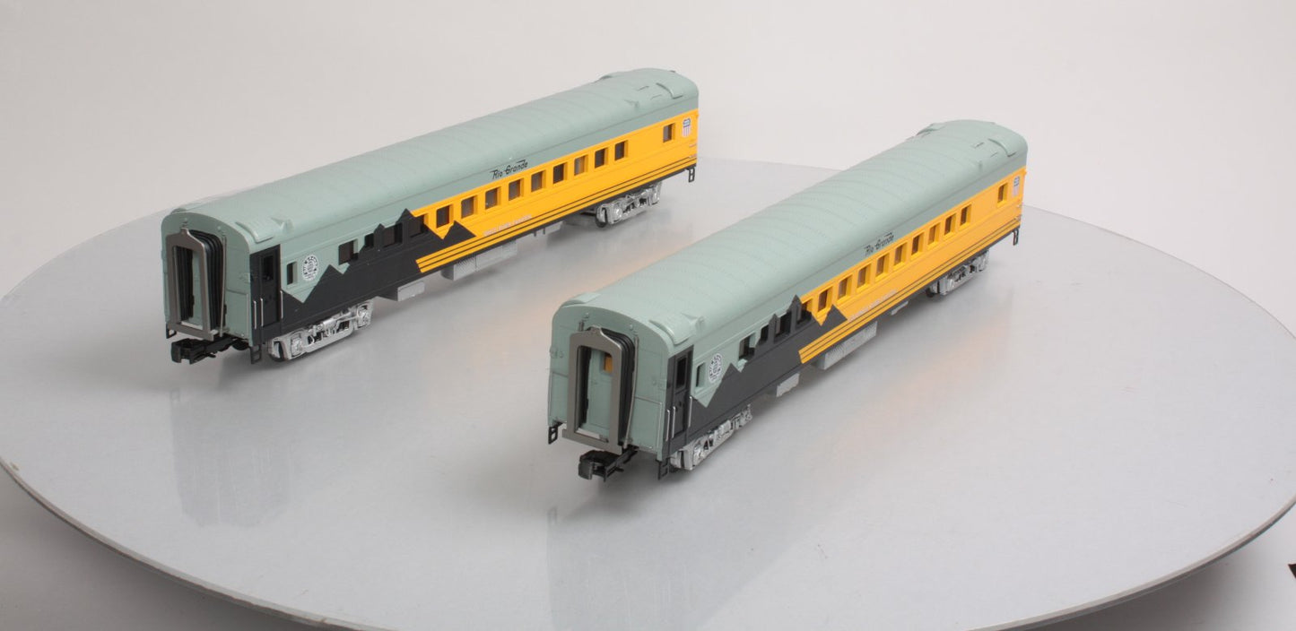 MTH 20-69140 O DRG 70’ Streamlined Coach/Coach Passenger Car Set (Set of 2)