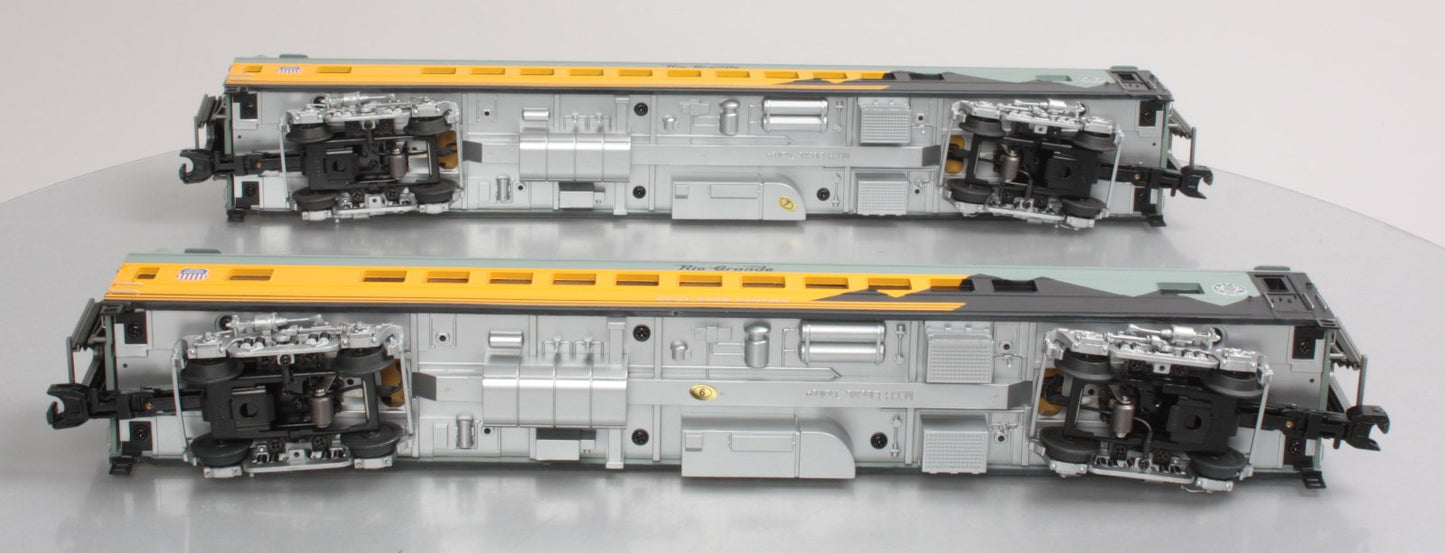 MTH 20-69140 O DRG 70’ Streamlined Coach/Coach Passenger Car Set (Set of 2)