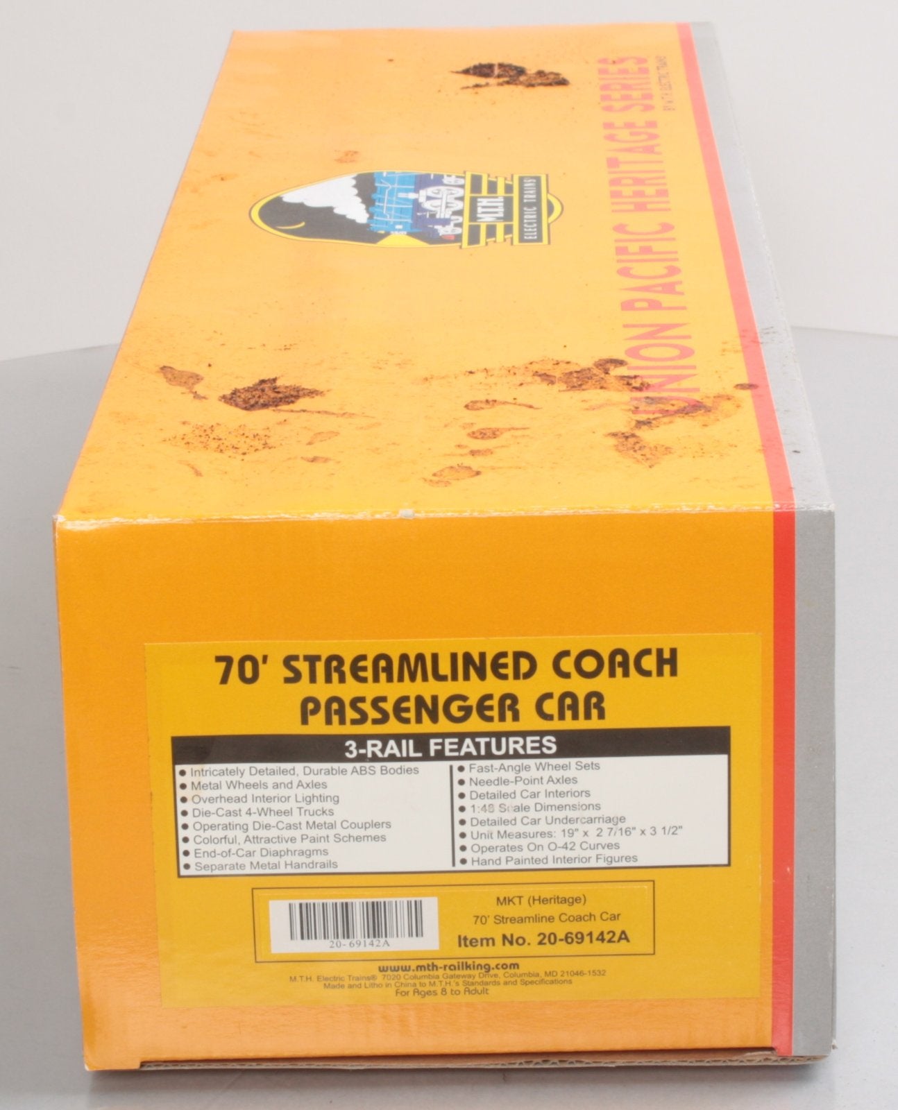 MTH 20-69142 O MKT 70' Streamlined Coach/Coach Passenger Car Set (Set of 2)