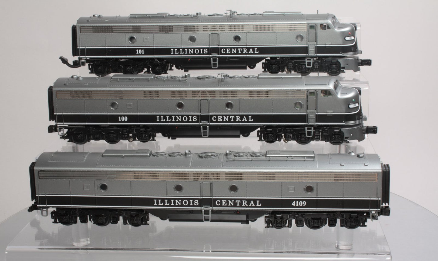 MTH 20-20048-1 Illinois Central E-8 ABA Diesel Engine Set w/PS 2 #100/101/4109