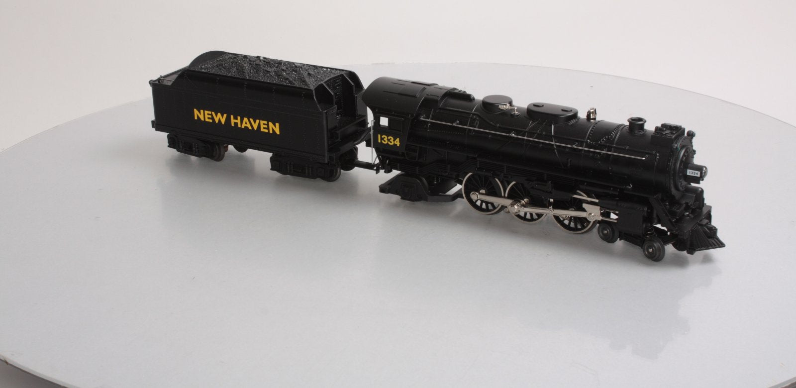 Lionel 6-18085 O New Haven Pacific 4-6-2 Steam Locomotive & Tender