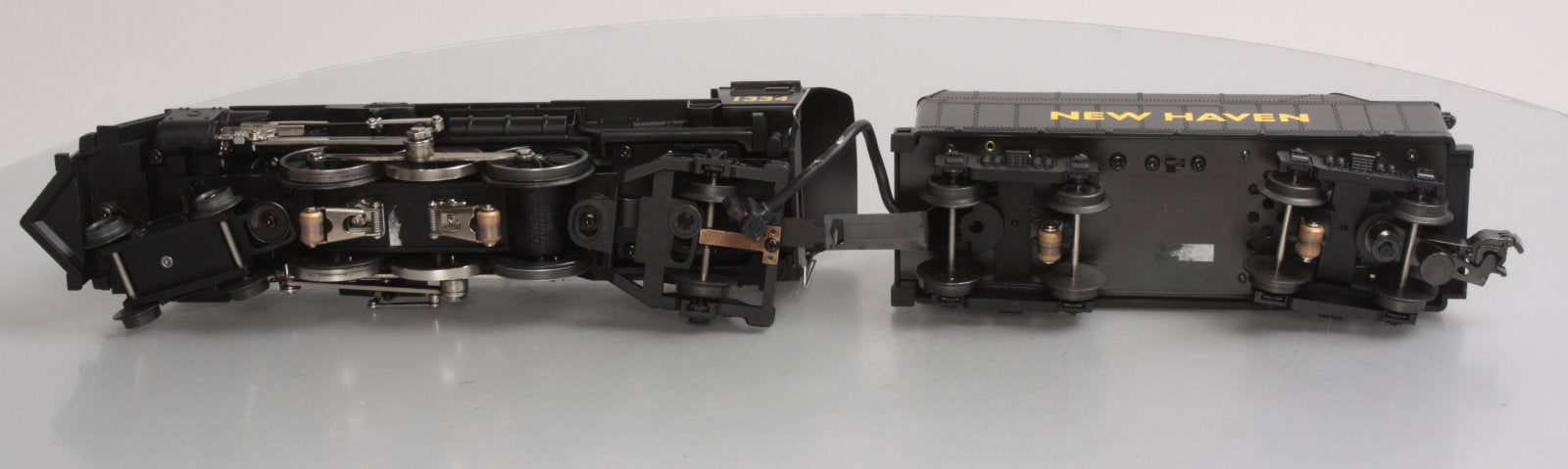 Lionel 6-18085 O New Haven Pacific 4-6-2 Steam Locomotive & Tender #1334