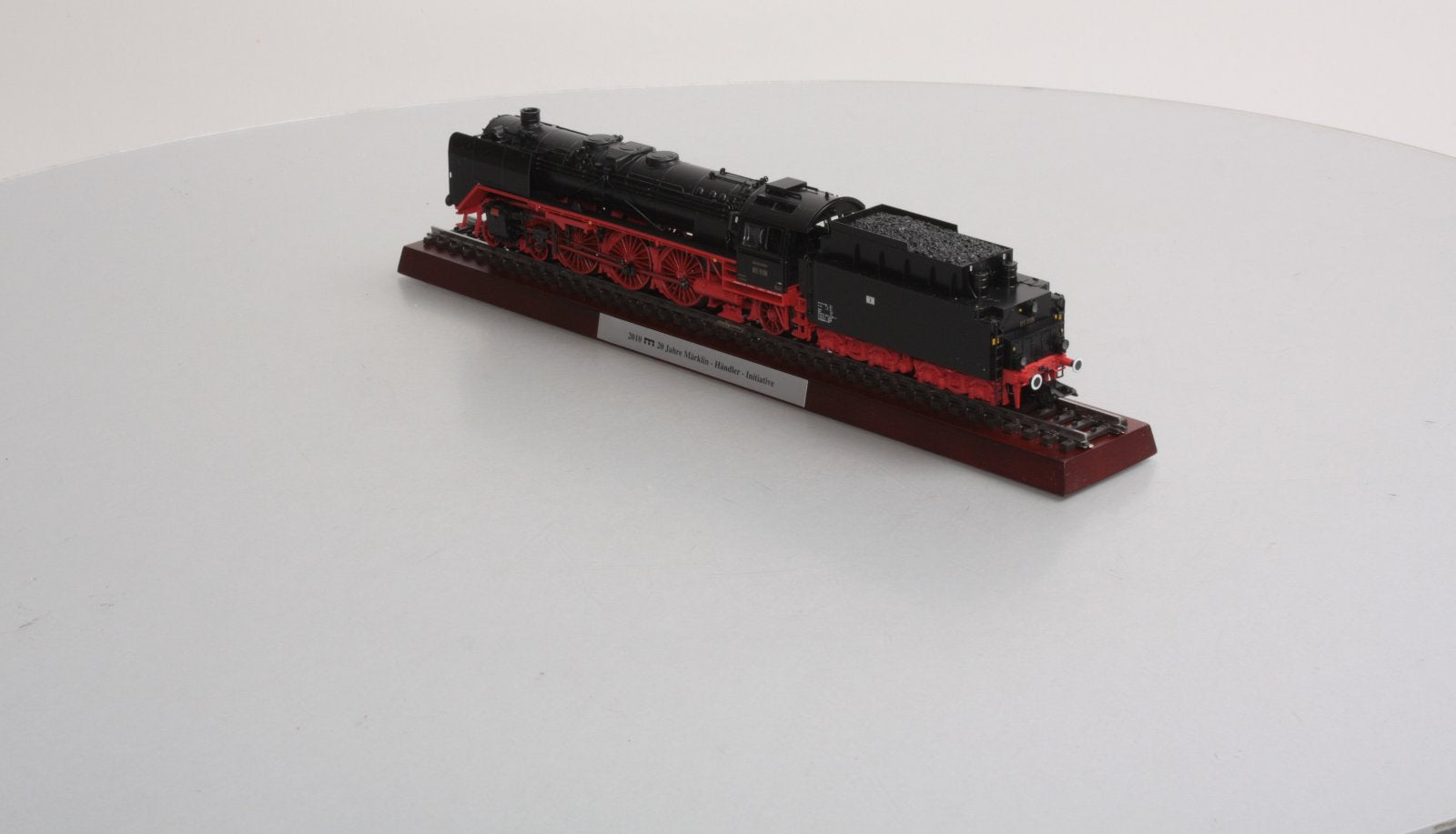 Marklin 39014 HO Scale 20th Anniviversary BR 01118 Steam Loco & Tender