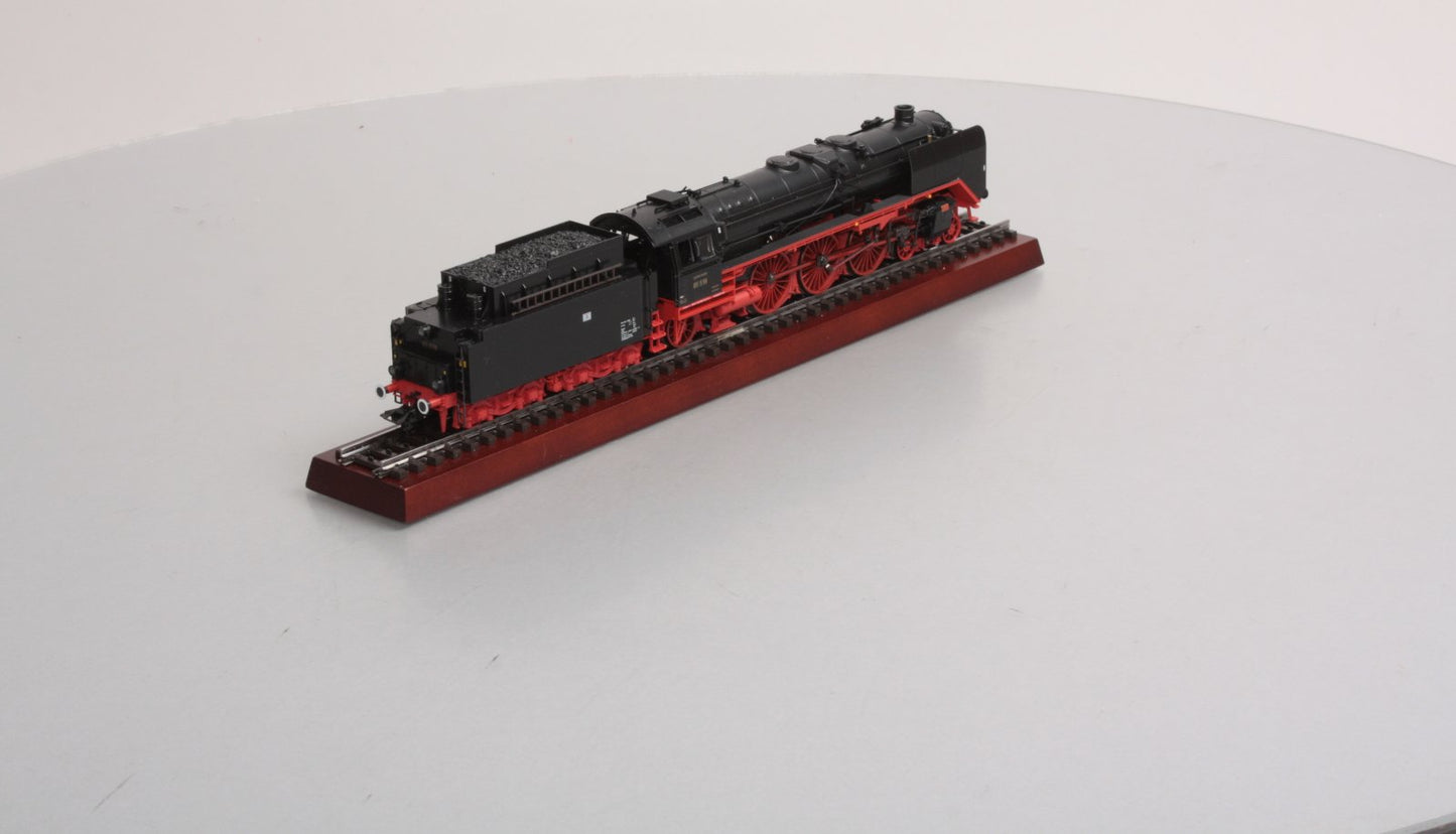 Marklin 39014 HO Scale 20th Anniviversary BR 01118 Steam Loco & Tender