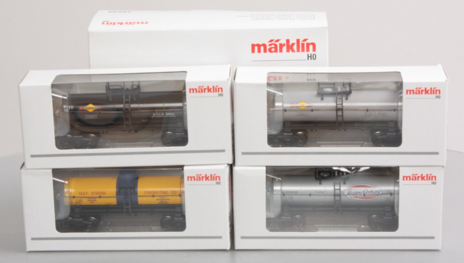 Marklin 48640 HO Tinplate Tank Car 4-Pack - 3-Rail - Ready to Run