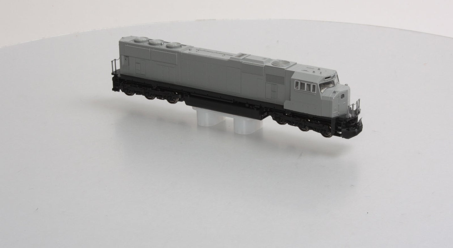 Kato 37-6400 HO Scale Undecorated SD70MAC w/Cab Headlight