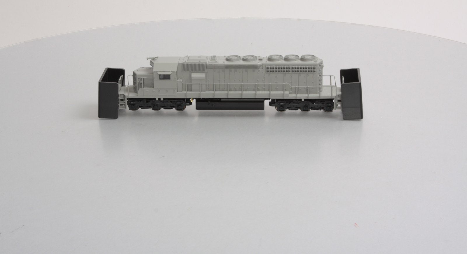 Broadway Limited 717 HO Unpainted Paragon™ Series EMD SD40-2 Diesel Locomotive