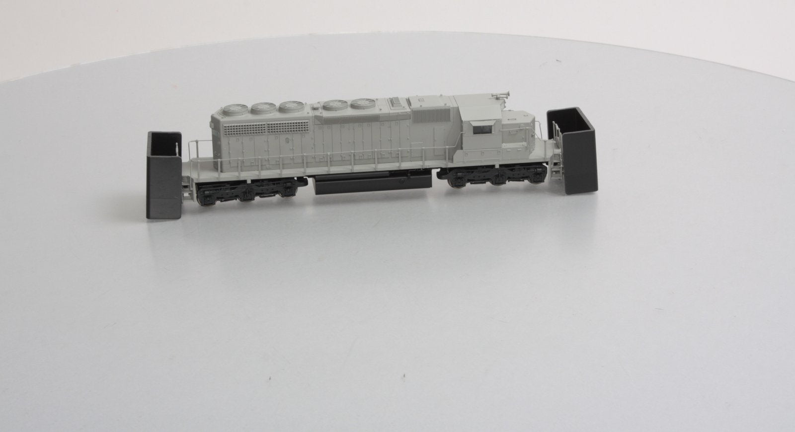 Broadway Limited 717 HO Unpainted Paragon™ Series EMD SD40-2 Diesel Locomotive