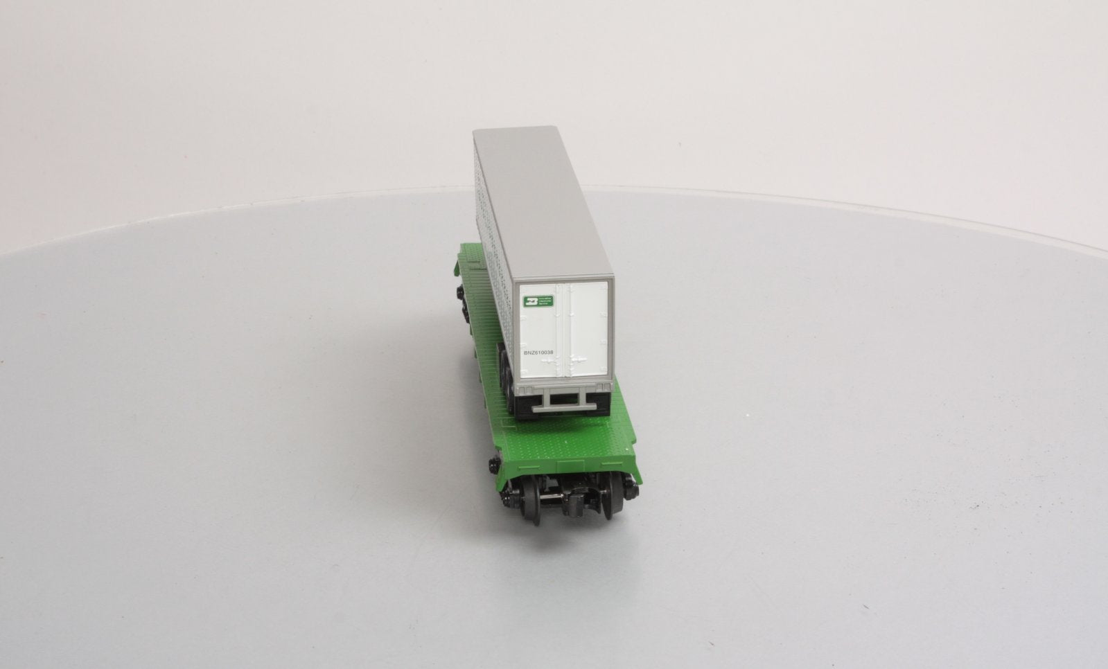 MTH 30-76512 O BN Flatcar w/ Trailer