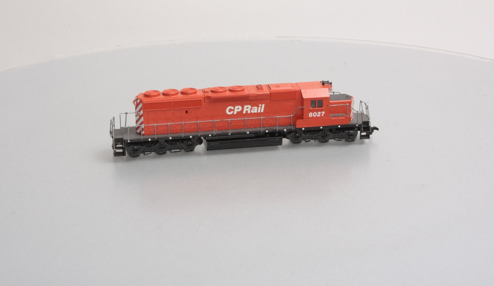 Athearn 4412 HO Scale Canadian Pacific SD40-2 Diesel Engine #6027