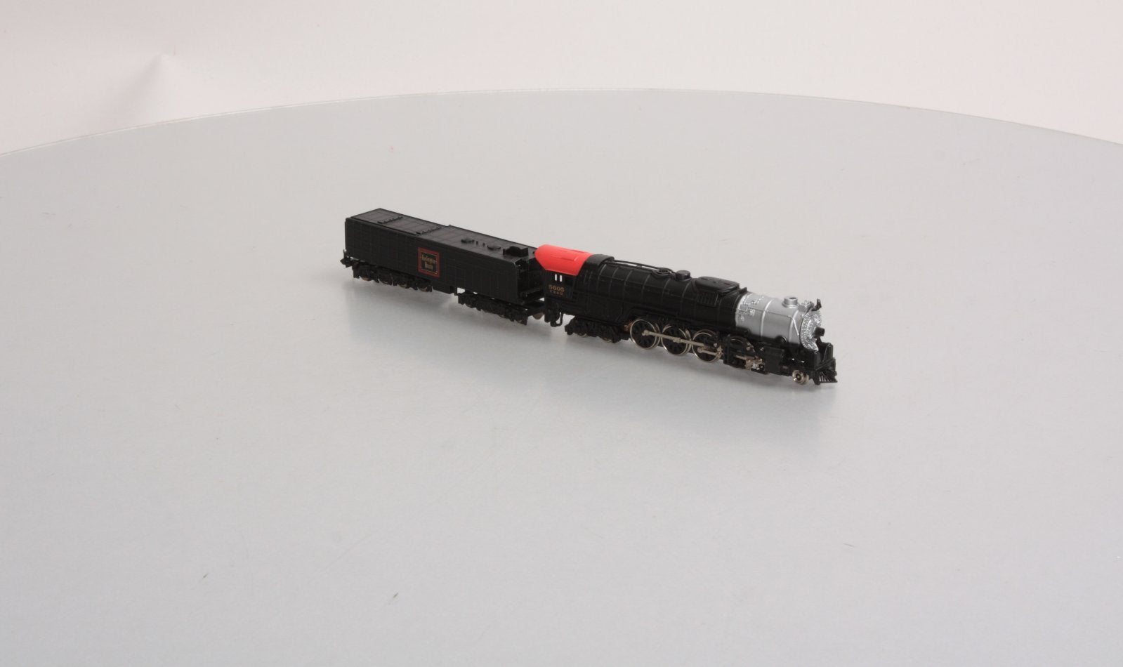 Bachmann 58066 N Chicago, Burlington & Quincy 4-8-4 Steam w/Operating Headlight