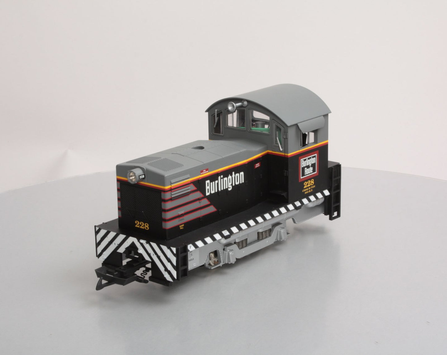 USA Trains 22051 G Burlington Route 20-Ton Diesel Locomotive