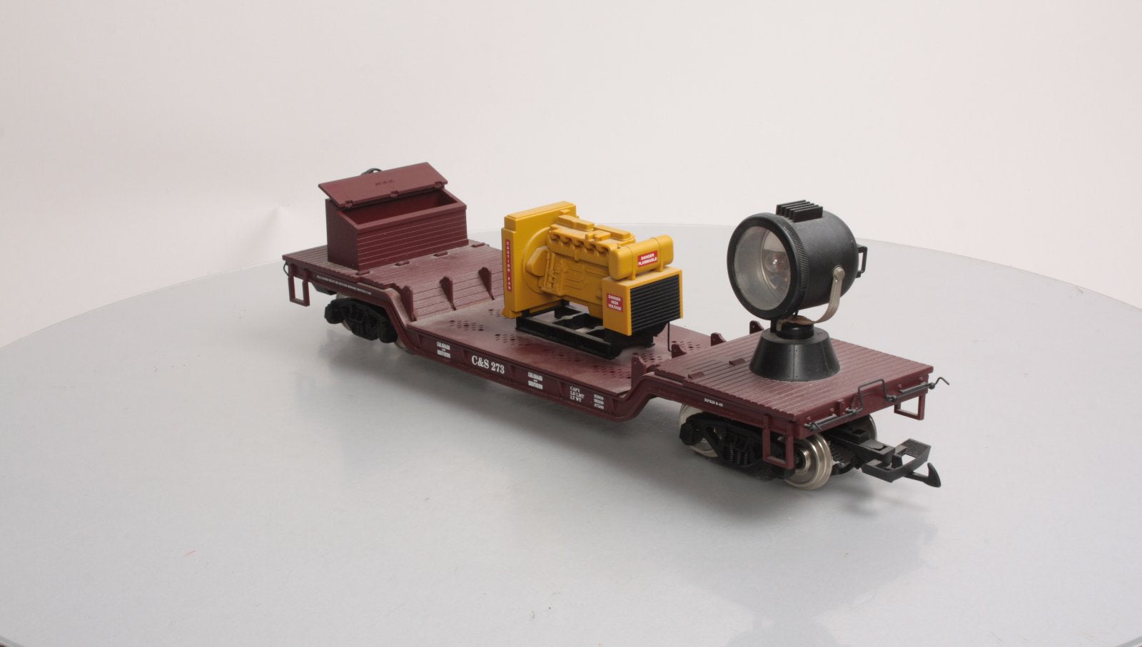 USA Trains R17331 G Colorado & Southern Depressed-Center Flat Car w/Searchlight