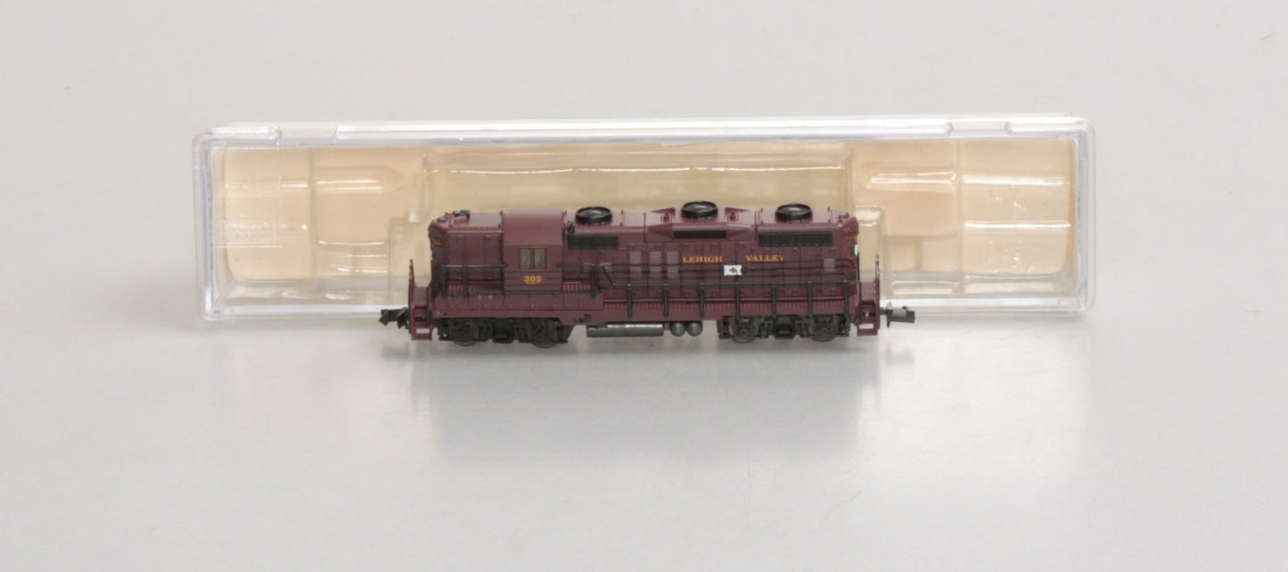 Life Like 7129 N Scale Lehigh Valley GP-18 Diesel Locomotive #302