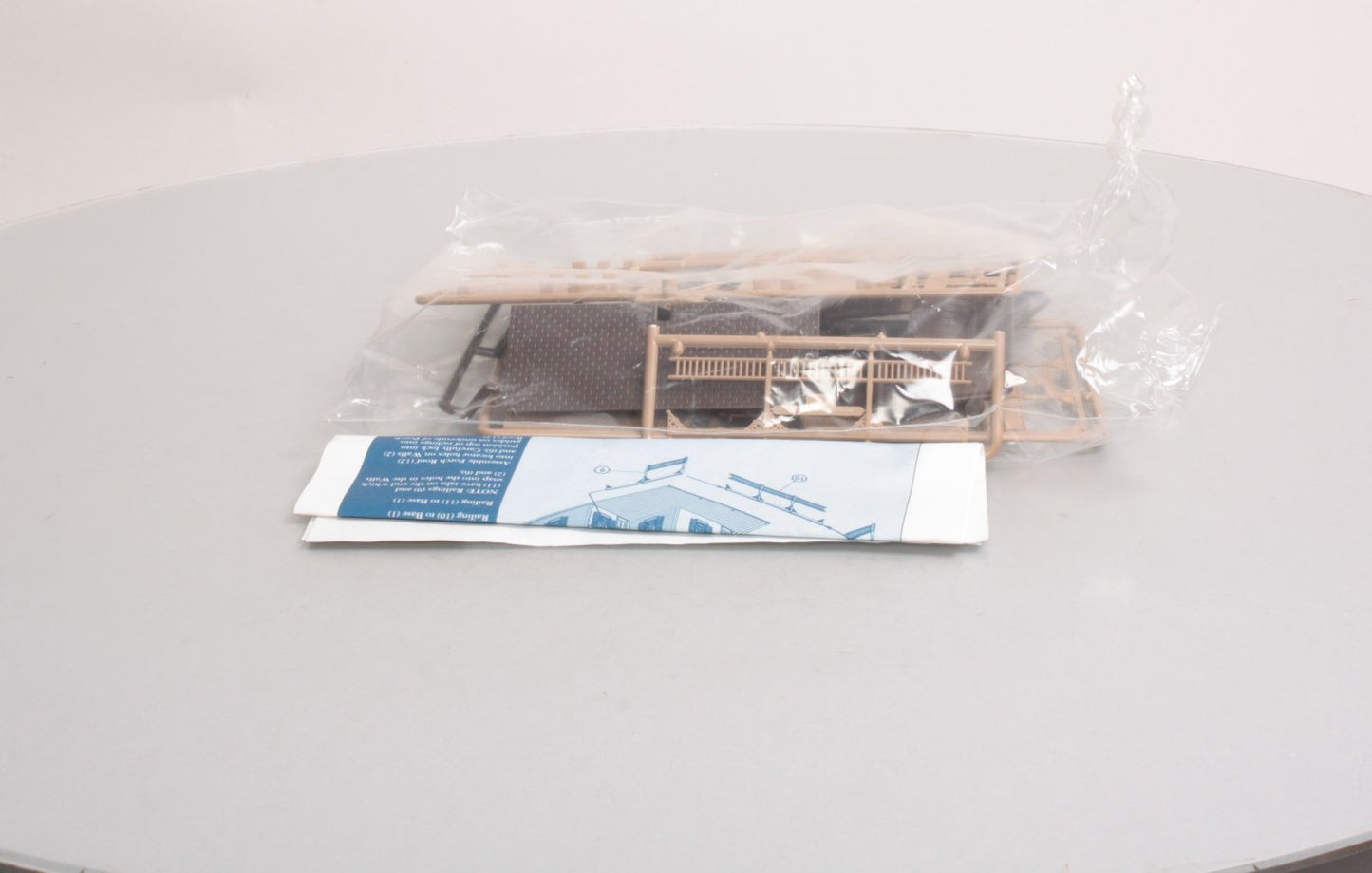 Bachmann 45523 HO Plasticville Silver Series Two Story House Building Kit