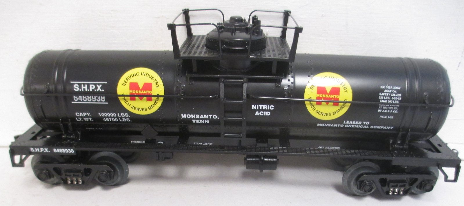 O-Line 165 Monsanto Tank Car #6468938