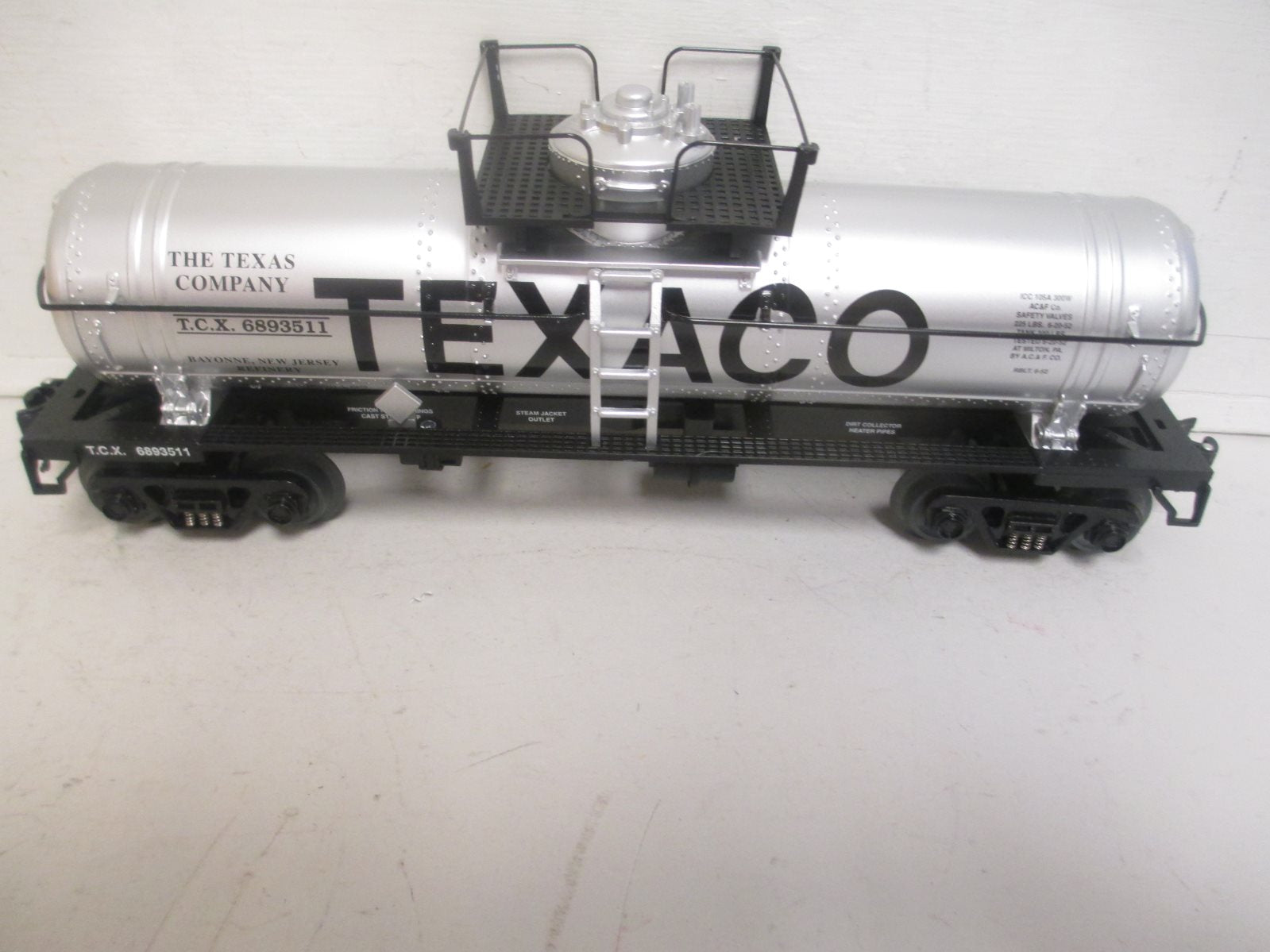 O-Line 160 Texaco Tank Car #6893511