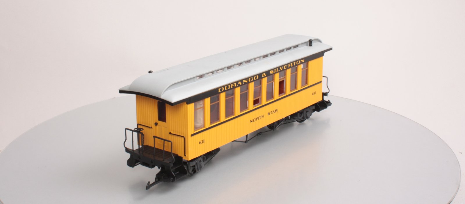 LGB 30803 Durang & Silverton Passenger Car #631 – Trainz