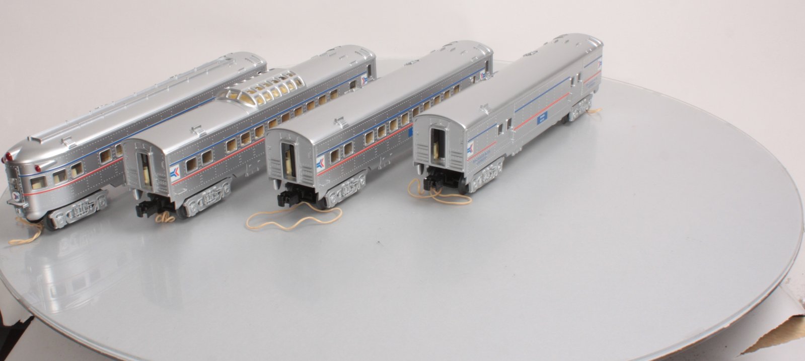 O-Line 201A Amtrak Streamliner Passenger Cars (Set of 4)