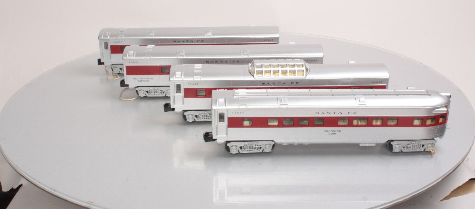 O-Line 203A AT&SF Streamliner Passenger Cars (Set of 4)