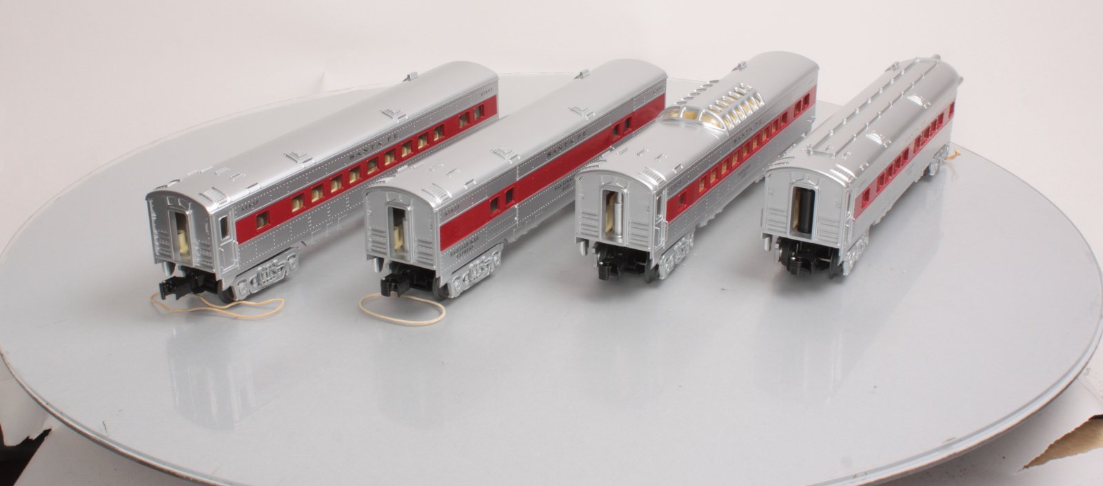 O-Line 203A AT&SF Streamliner Passenger Cars (Set of 4)