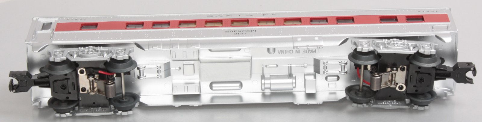 O-Line 203A AT&SF Streamliner Passenger Cars (Set of 4)