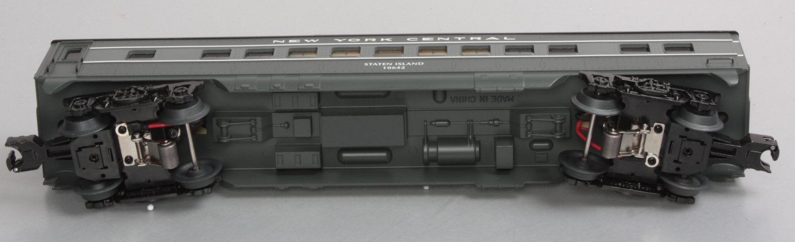 O-Line 207A NYC Streamliner Passenger Car 4-Pack