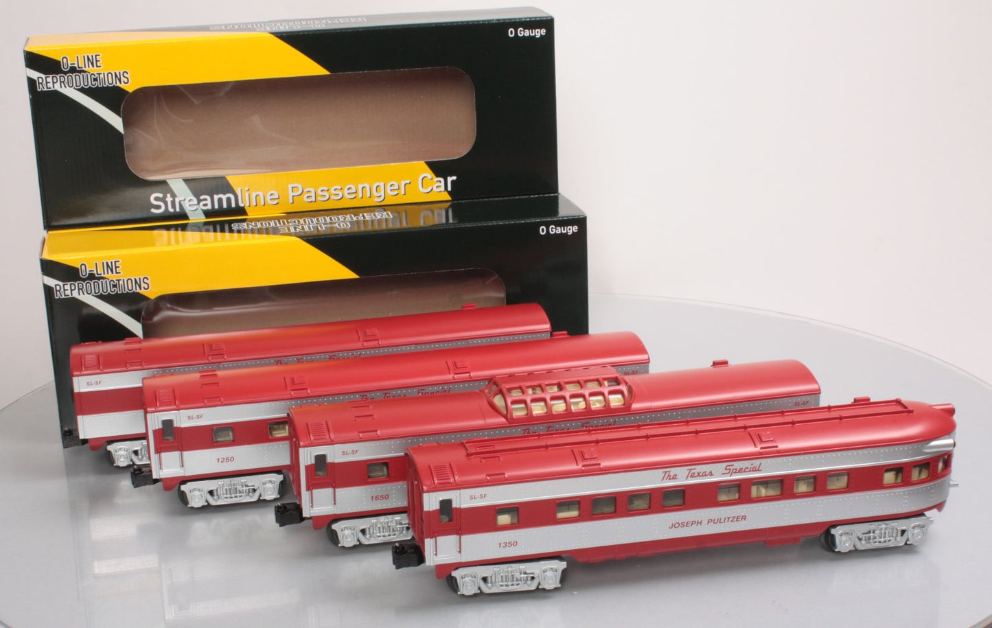 O-Line 213A Texas Special Streamliner Passenger Car (Set of 4)