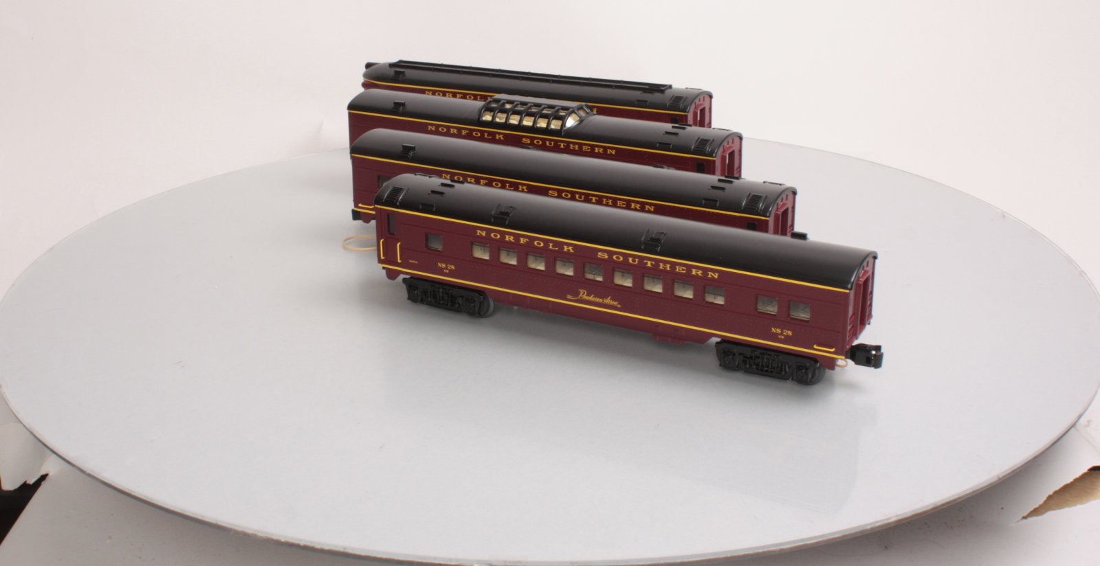 O-Line 215A NS Streamliner Passenger Car (Set of 4)