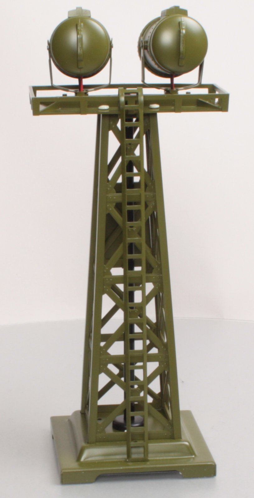 O-Line 703 US Army Rail Yard Dual Light Tower
