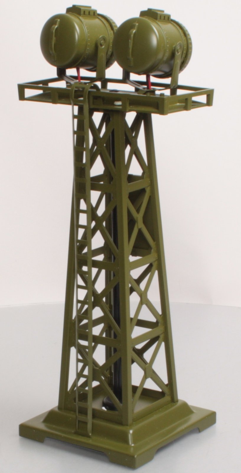 O-Line 703 US Army Rail Yard Dual Light Tower