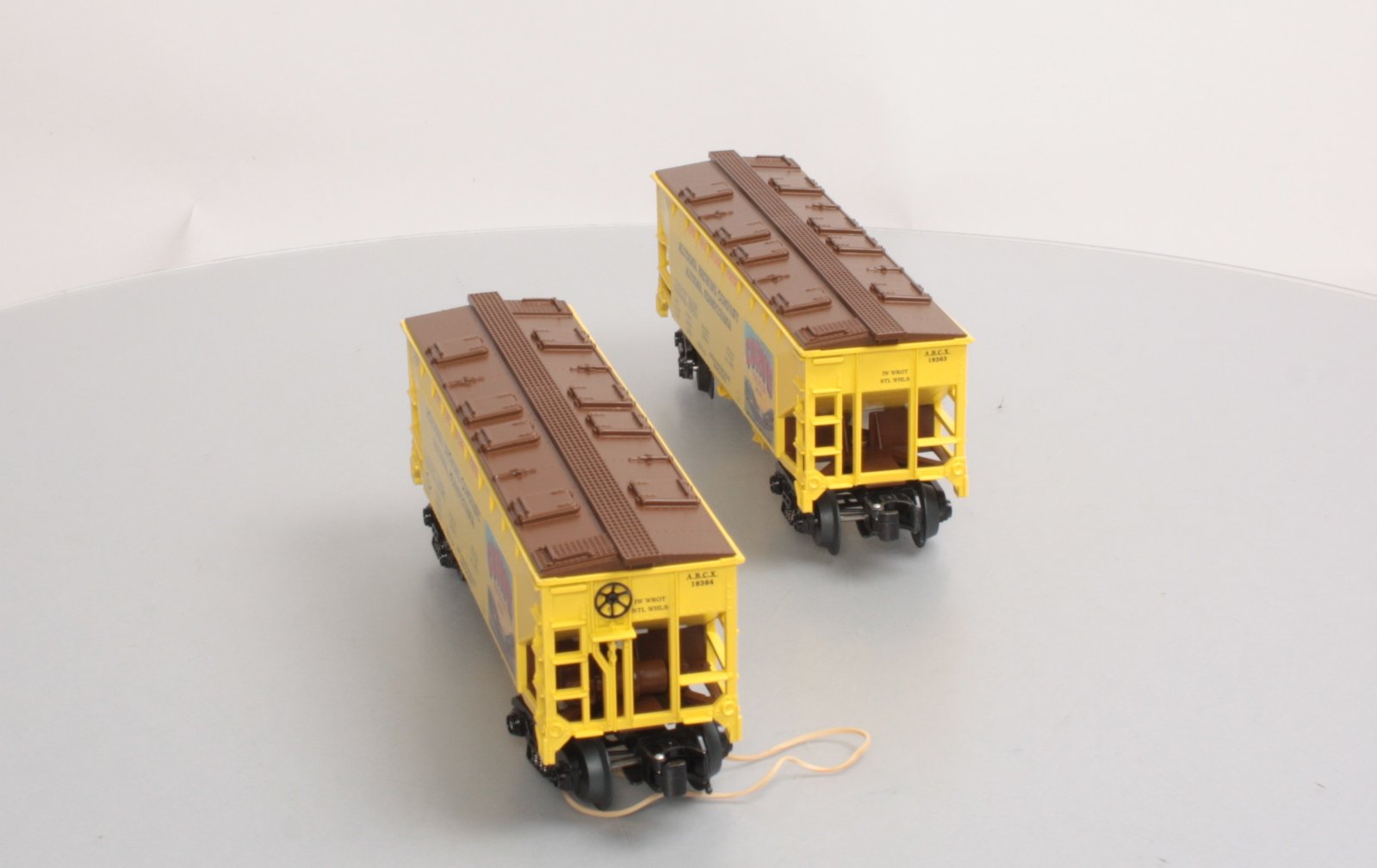 O-Line 146 Horseshoe Curve Beer19363/19364 2/Pk