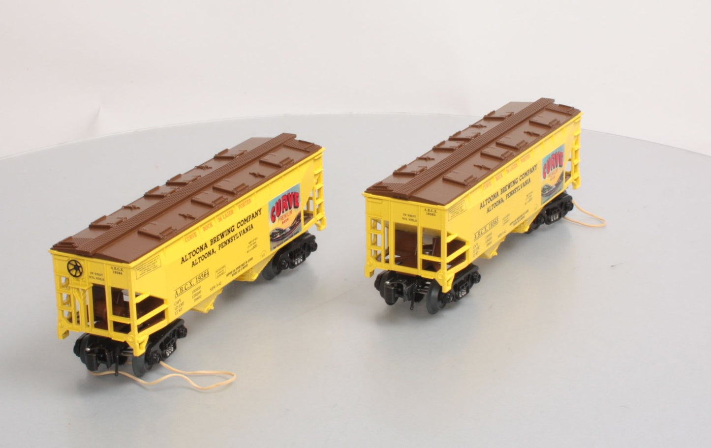 O-Line 146 Horseshoe Curve Beer19363/19364 2/Pk