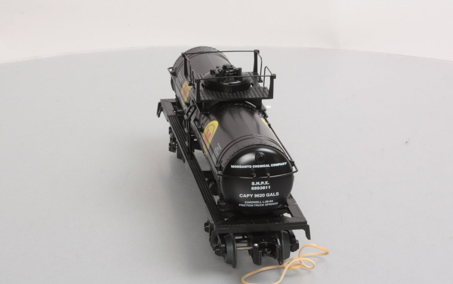 O-Line 166 Monsanto Tank Car #6893811