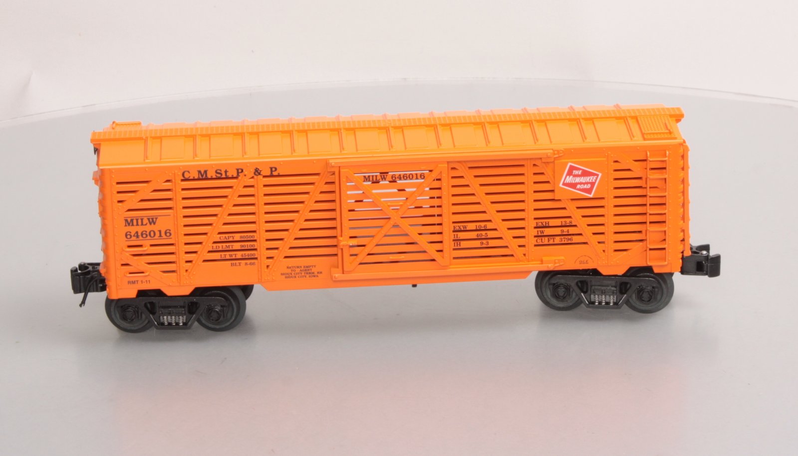 O-Line 105 Milwaukee Road Stock Car #646016