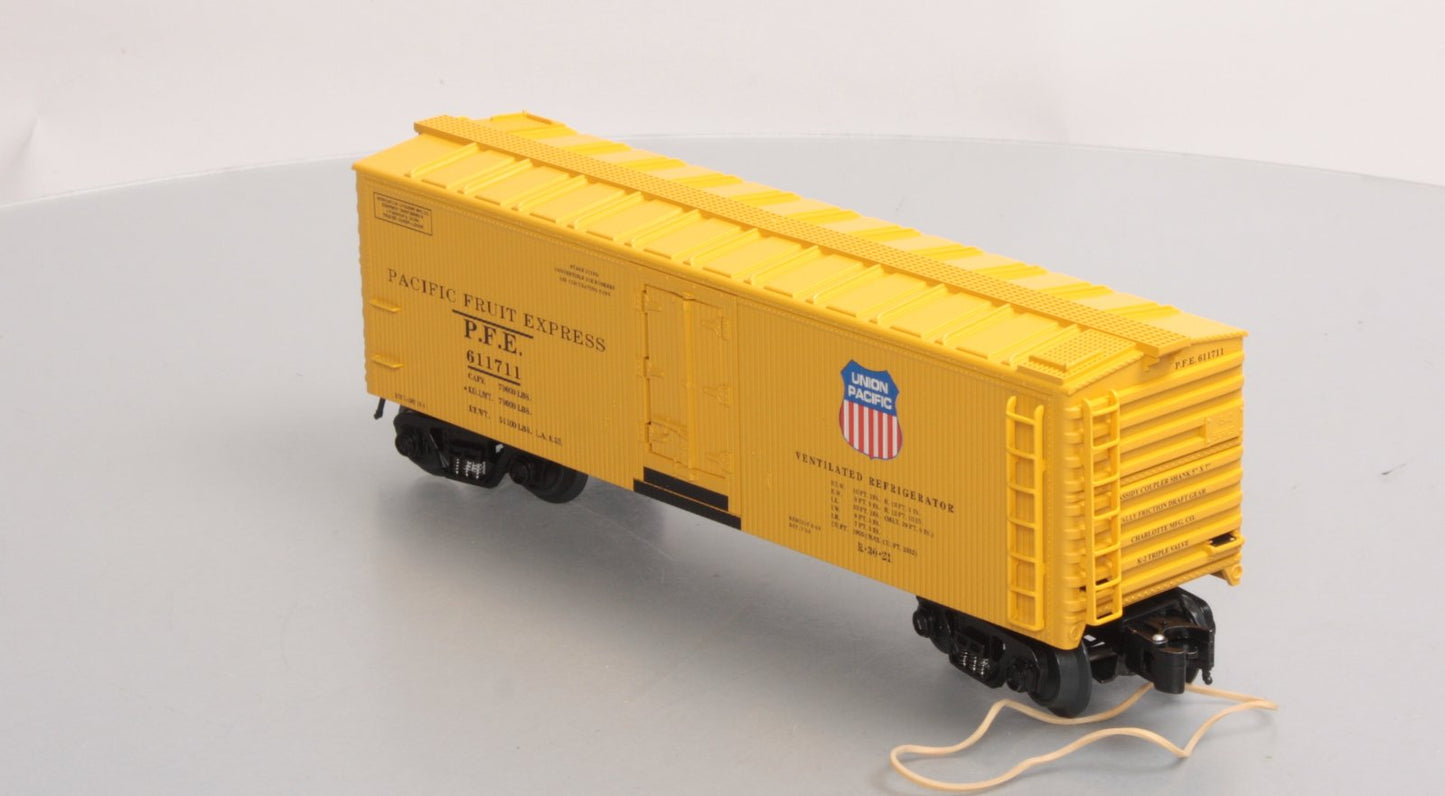 O-Line 122 Union Pacific Reefer #611711
