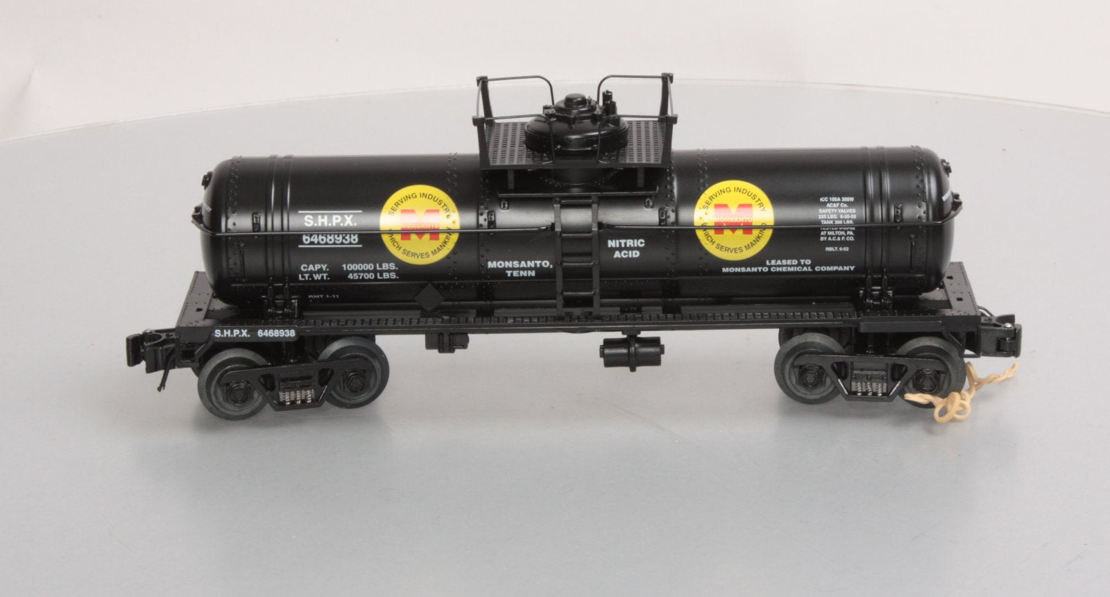 O-Line 165 Monsanto Tank Car #6468938