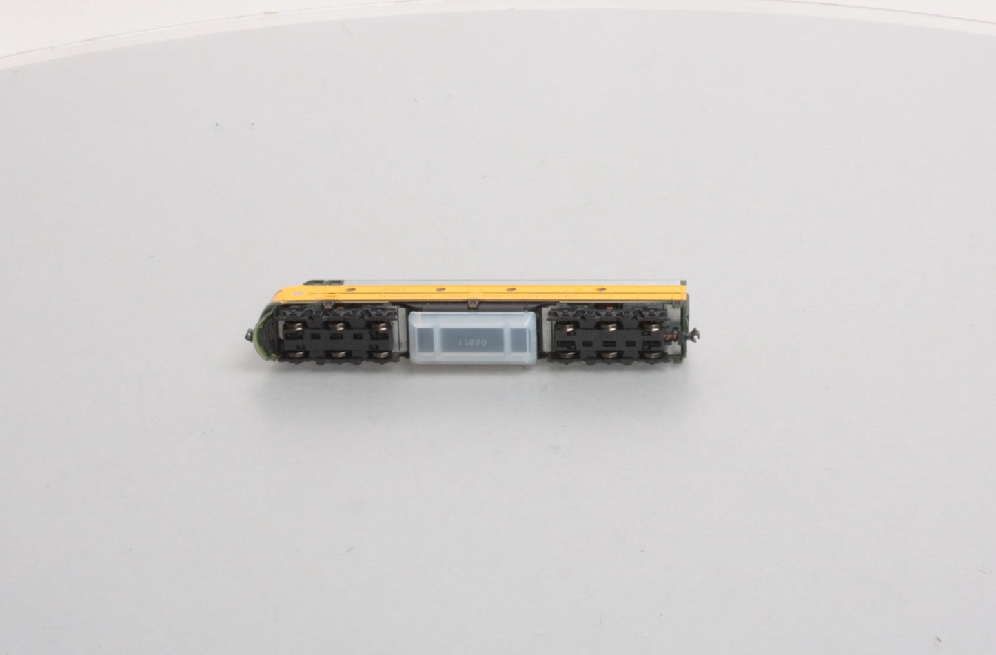 Kato 176-5361 N CNW E8A Diesel Locomotive #5021B