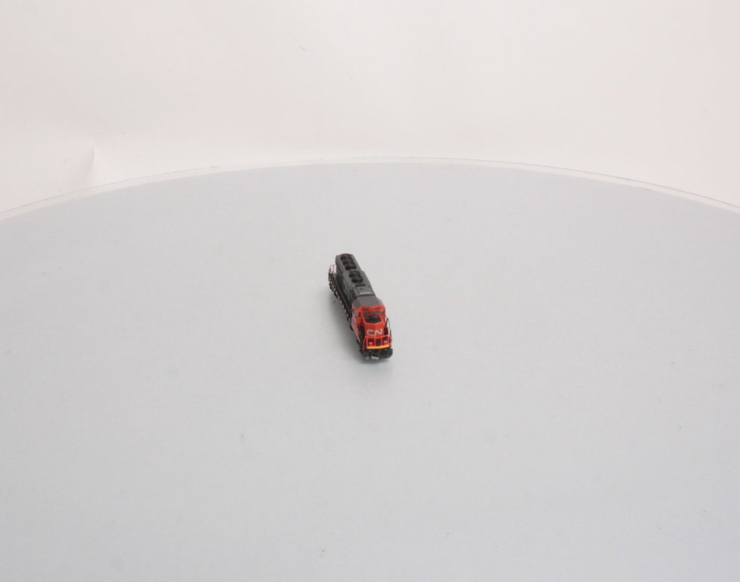 Kato 176-4953 N Scale Canadian National EMD SD40-2 Diesel Locomotive #6253