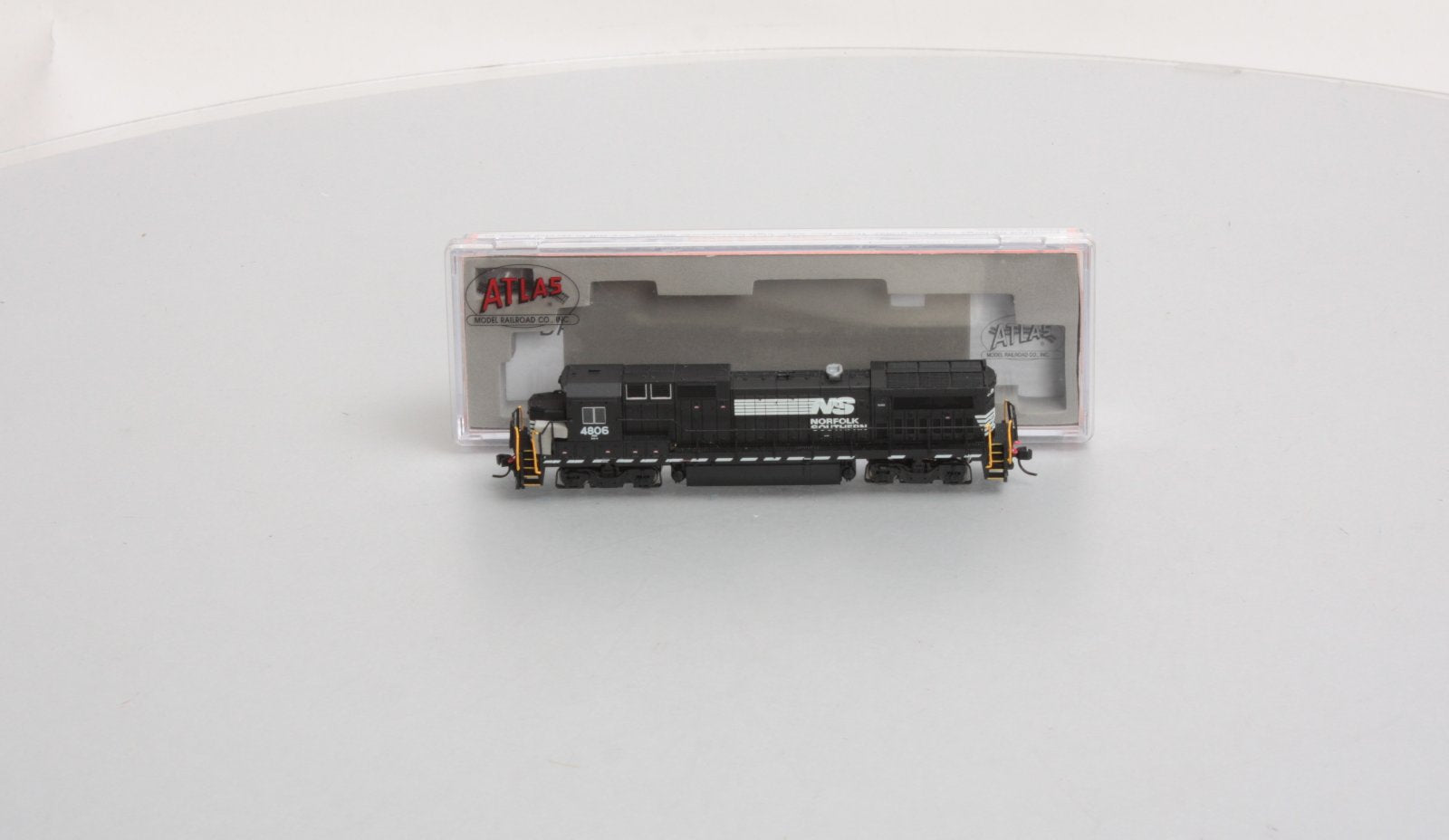 Atlas 48778 N NS B40-8 w/Decoder #4806