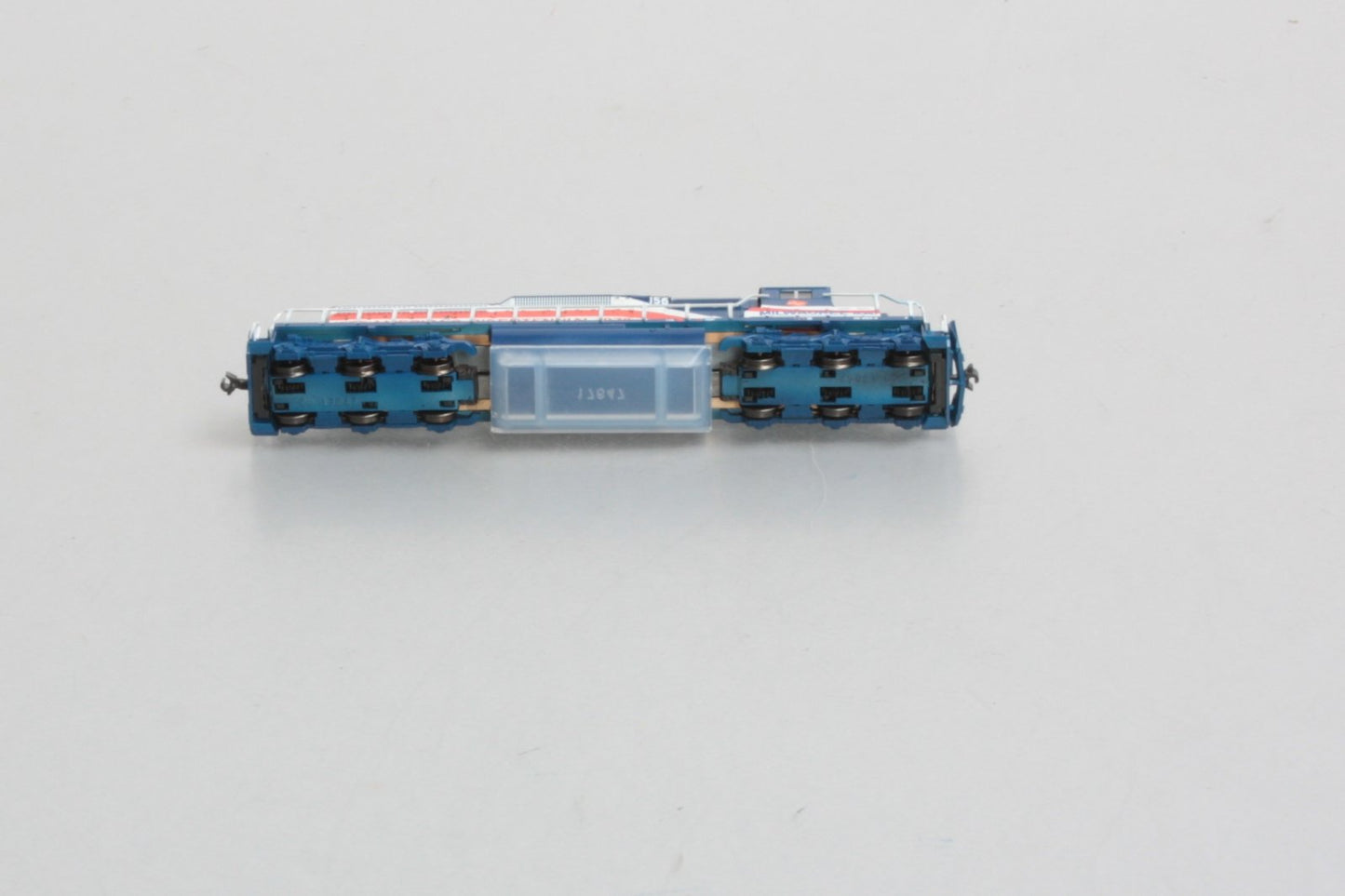 Kato 176-4830-KB-KB SD40-2 Early "Bicentennial" Diesel Locomotive #156