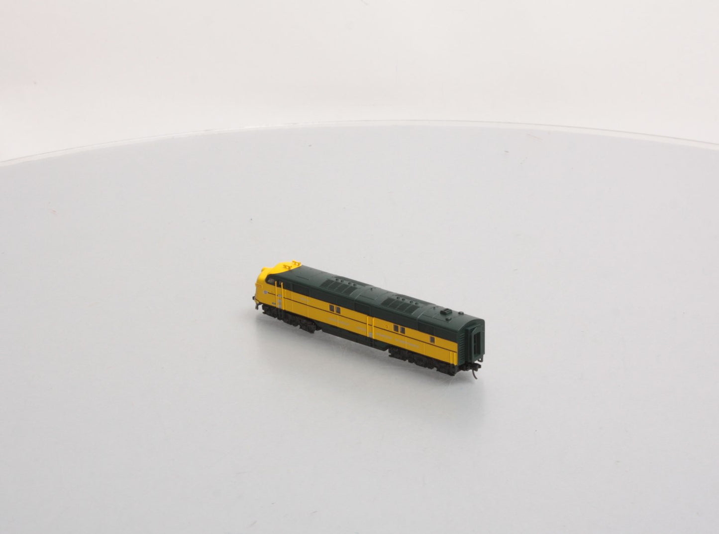Broadway Limited EMD E7A C&NW #5008A Powered Diesel Loco