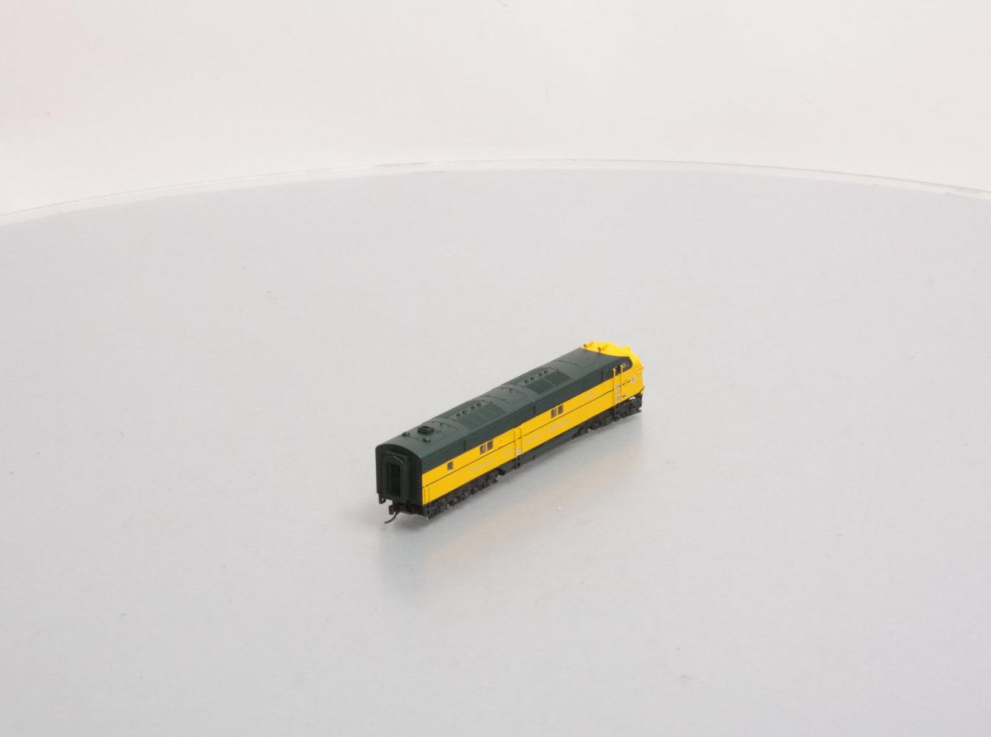 Broadway Limited EMD E7A C&NW #5008A Powered Diesel Loco