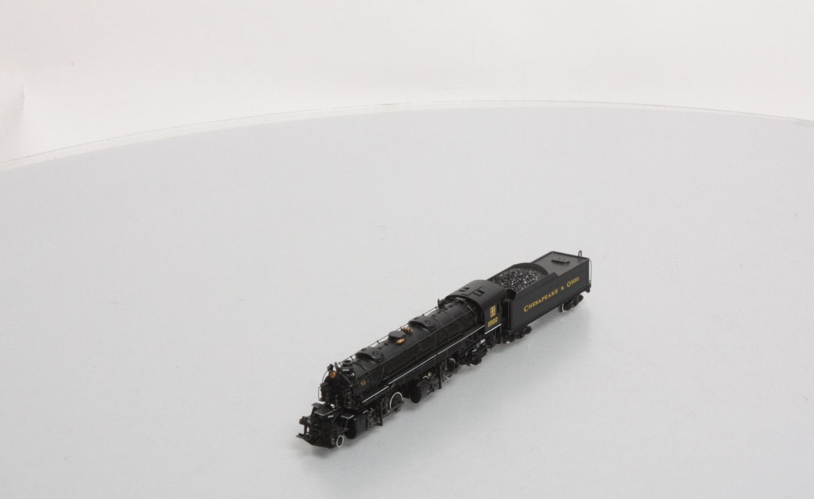 Bachmann 82652 Chesapeake & Ohio 2-6-6-2 Steam Locomotive & Tender #1522